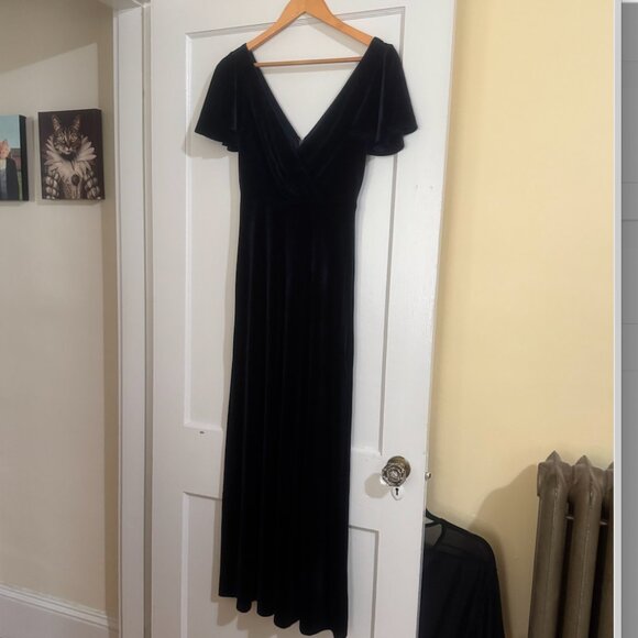 LULUS | WORN ONCE, LIKE NEW | Navy Blue Velvet Flutter Sleeve Maxi Dress | SZ XS - Picture 6 of 6